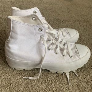White Platform Converse. Women’s size 8